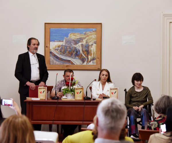 KNJIGA „ANDREIN KORAK DO POEZIJE“ PREDSTAVLJENA U NBCG